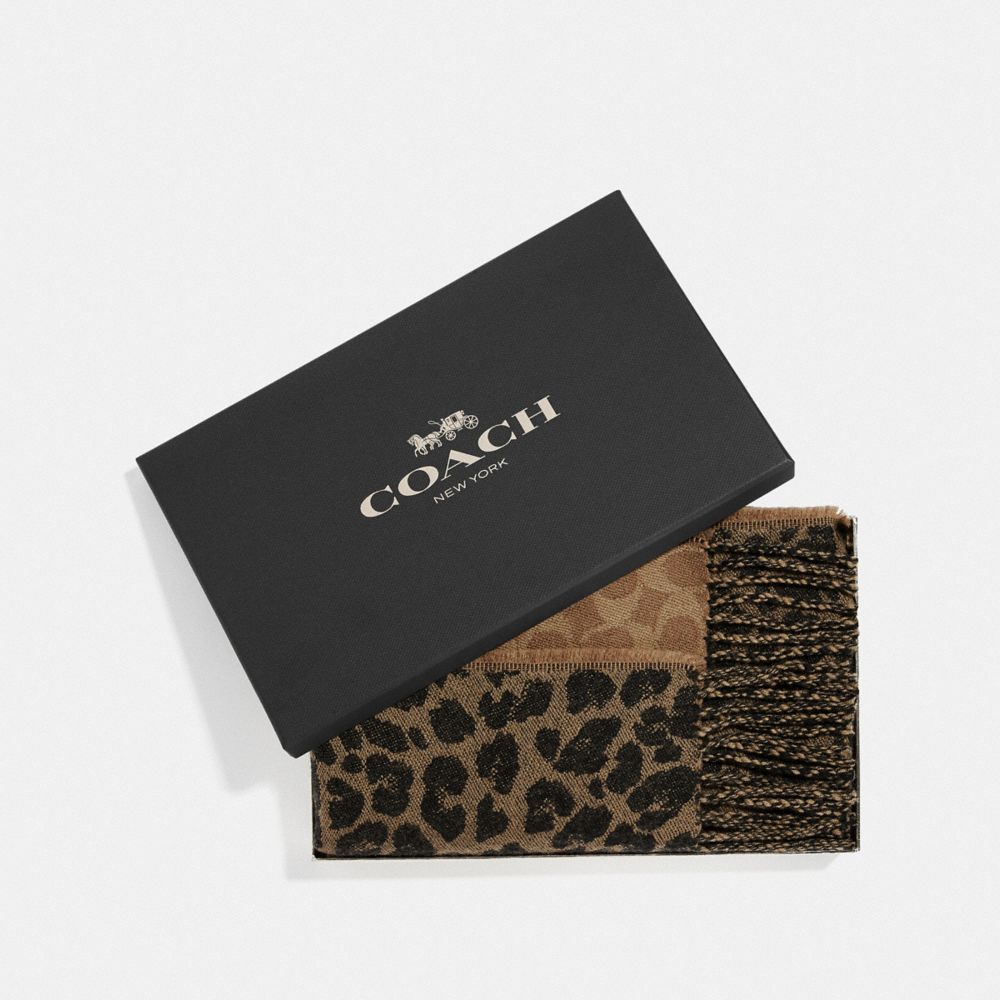 COACH F39412 - BOXED REVERSIBLE ANIMAL SIGNATURE MUFFLER NATURAL