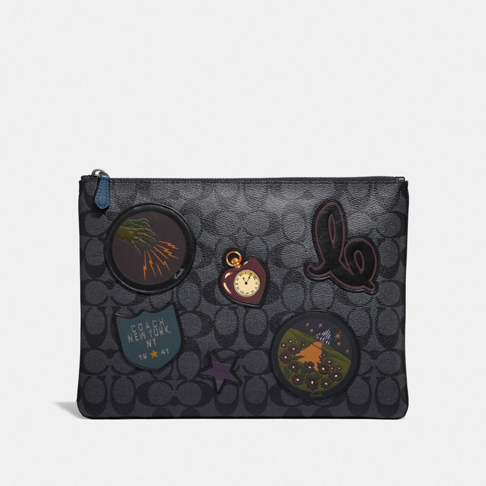LARGE POUCH IN SIGNATURE CANVAS WITH WIZARD OF OZ PATCHES - F39702 - CHARCOAL MULTI/BLACK ANTIQUE NICKEL