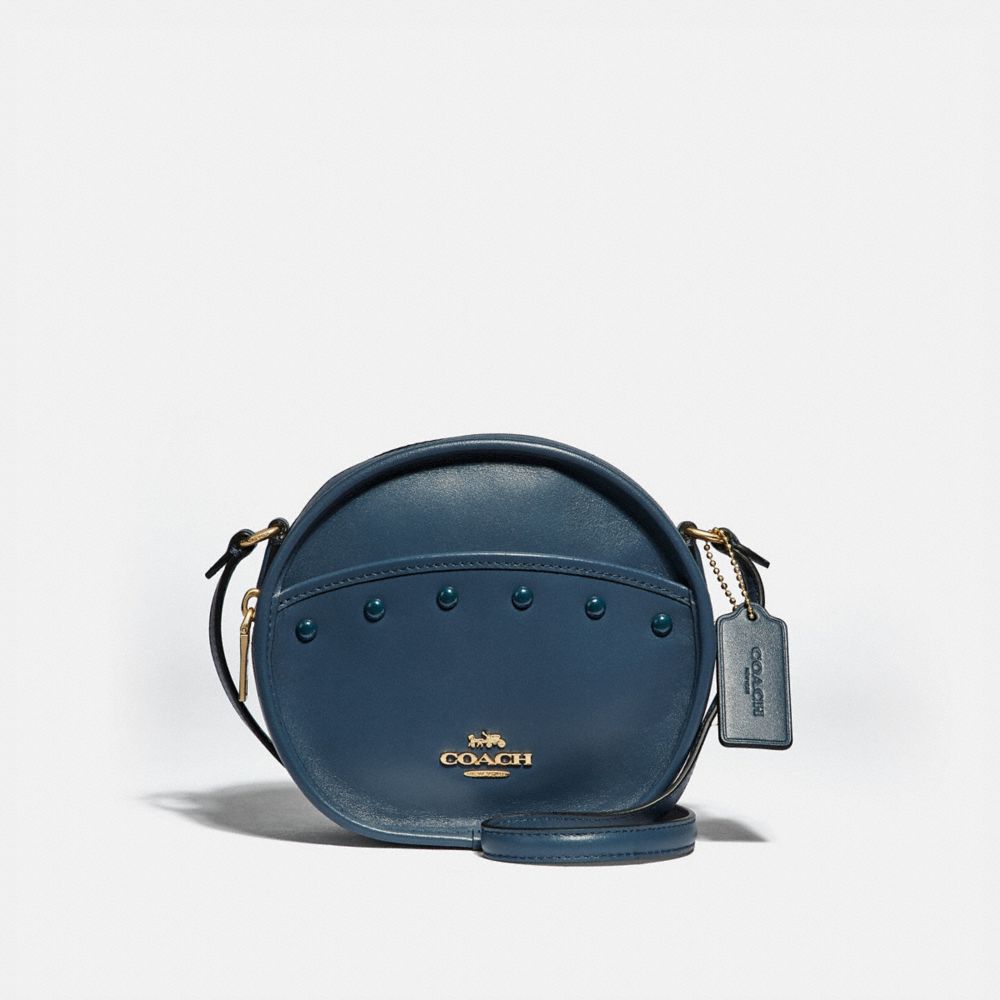 CANTEEN CROSSBODY WITH LACQUER RIVETS - F39752 - DENIM/LIGHT GOLD