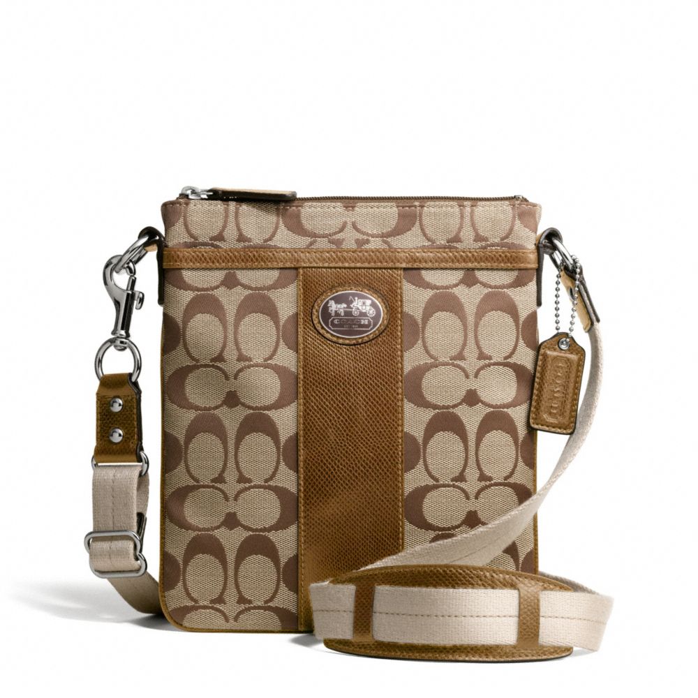 COACH F43976 Sutton Signature Swingpack 