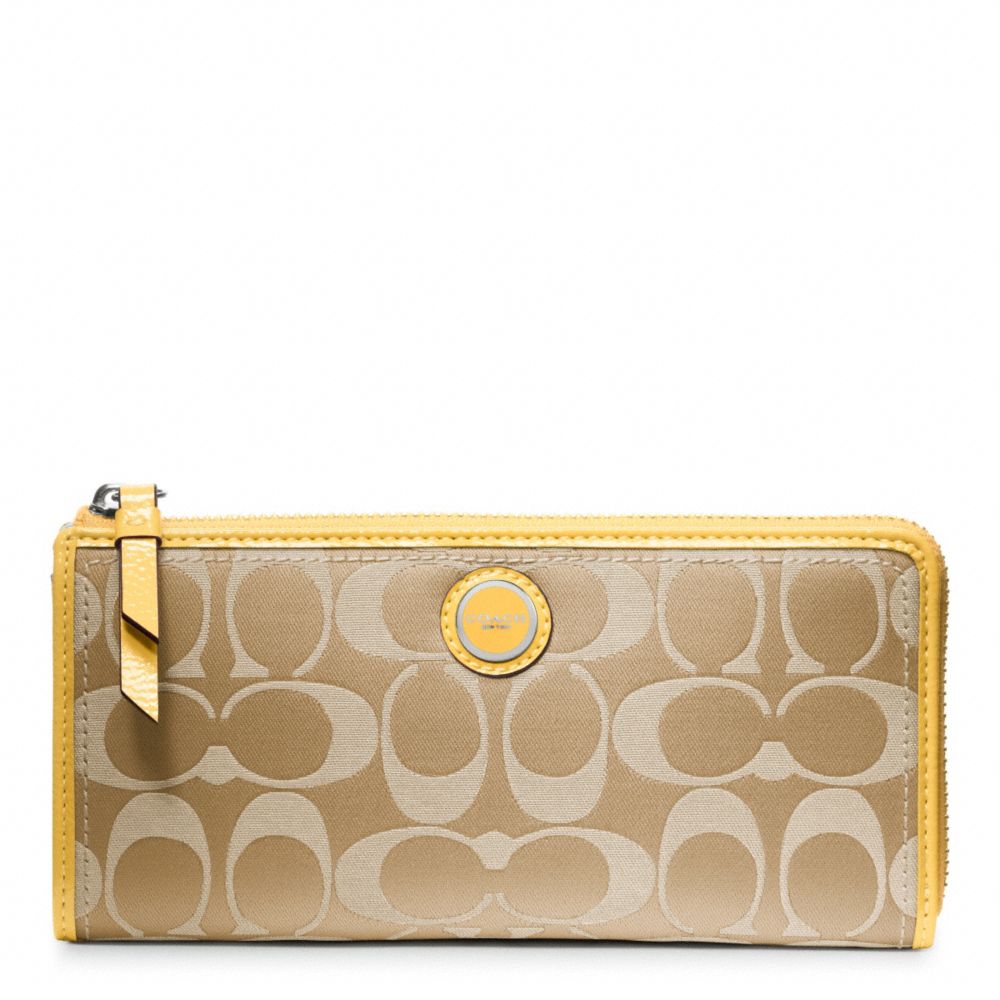 COACH POPPY SIGNATURE SATEEN SLIM ZIP -  - f47039