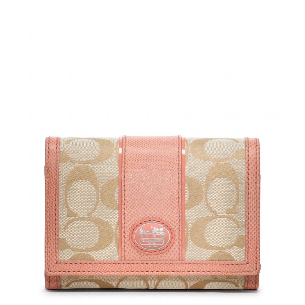 COACH F47494 SUTTON SIGNATURE COMPACT CLUTCH ONE-COLOR