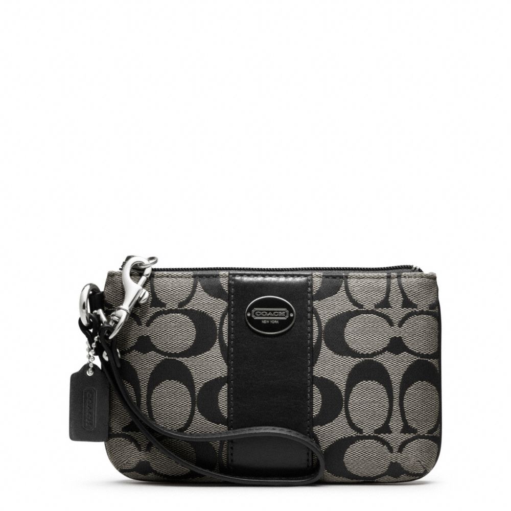 COACH SMALL WRISTLET IN SIGNATURE FABRIC - SILVER/BLACK/WHITE/BLACK - F48435