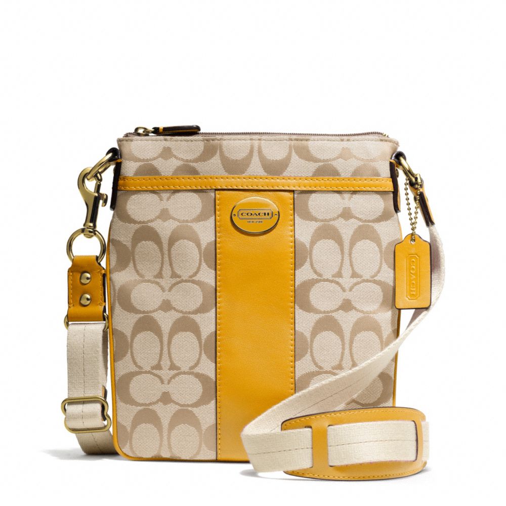 COACH SIGNATURE SWINGPACK - ONE COLOR - F48452