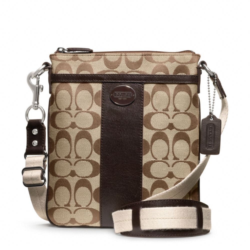 SIGNATURE SWINGPACK - SILVER/KHAKI/MAHOGANY - COACH F48452