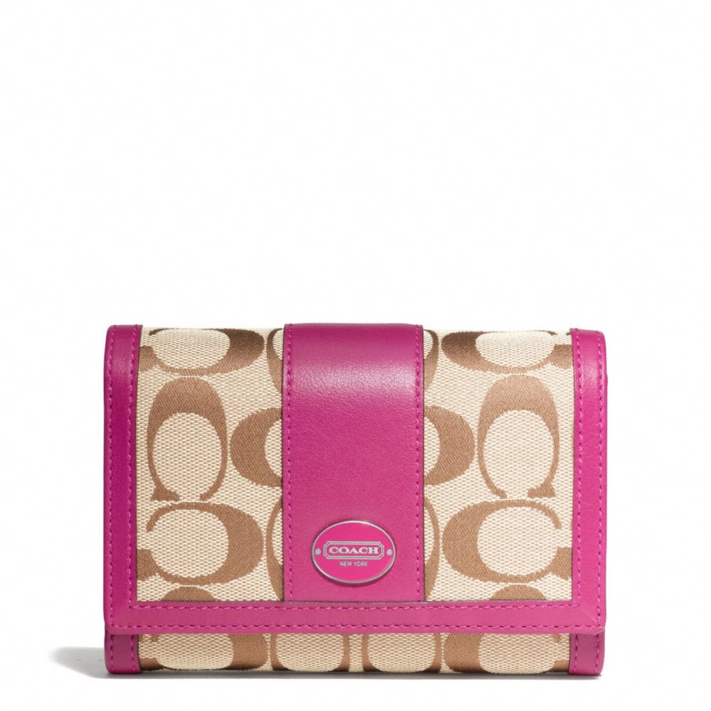 COACH F48465 SIGNATURE COMPACT CLUTCH ONE-COLOR