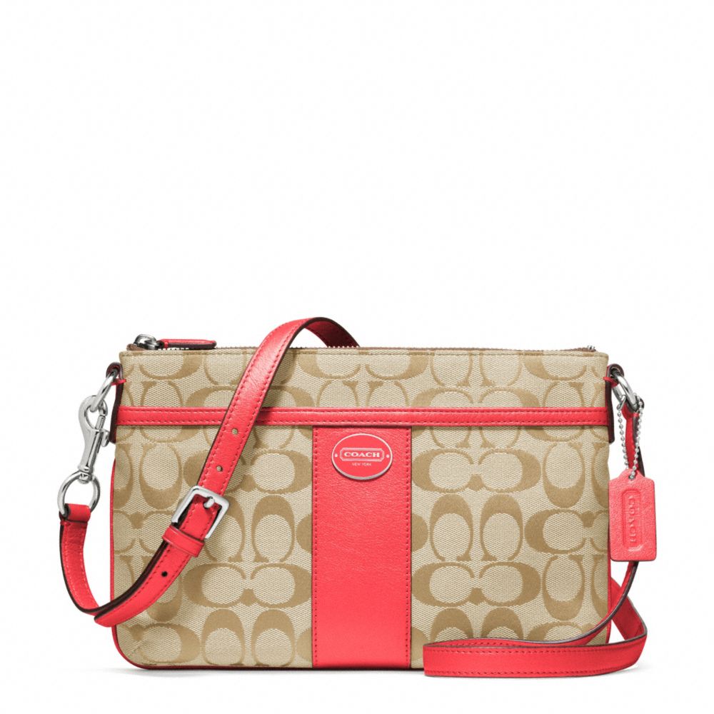 COACH F48887 - SIGNATURE EAST/WEST SWINGPACK ONE-COLOR