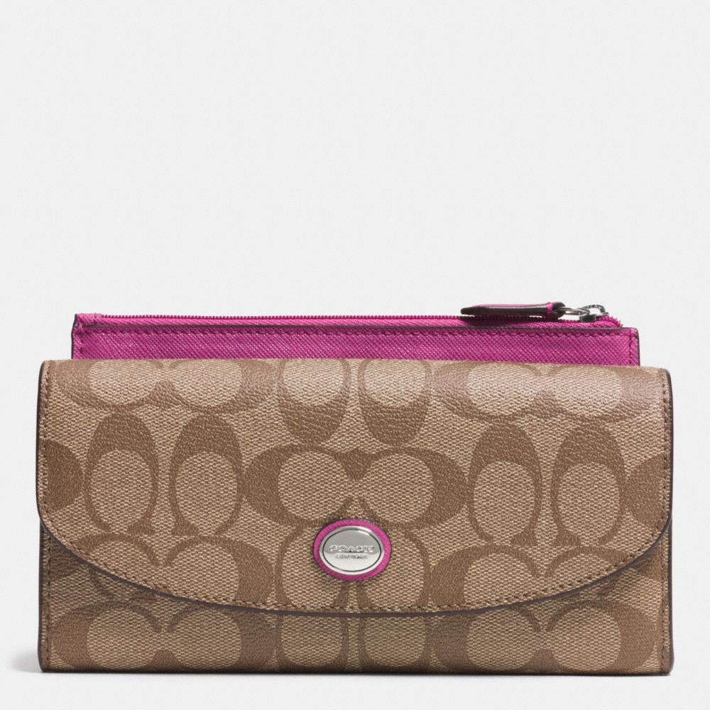 COACH f49154 PEYTON SIGNATURE SLIM ENVELOPE WITH POUCH SILVER/KHAKI/FUCHSIA