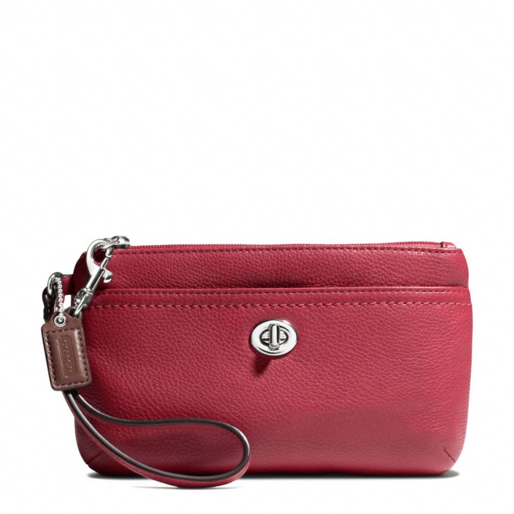 COACH F49472 Park Leather Medium Wristlet SILVER/BLACK CHERRY