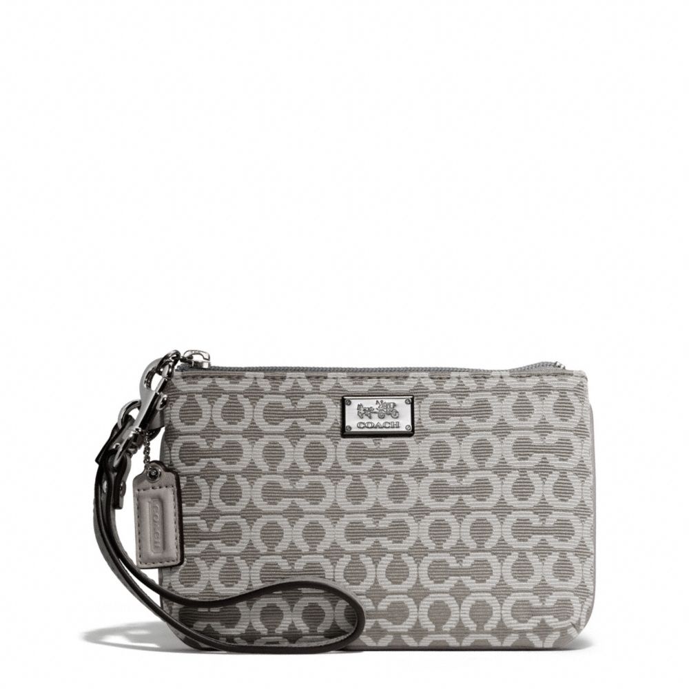 COACH f49793 MADISON NEEDLEPOINT OP ART SMALL WRISTLET SILVER/LIGHT GREY