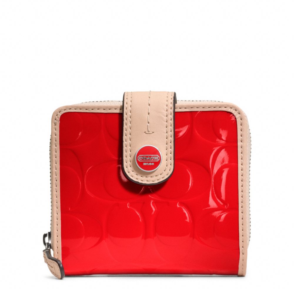 COACH f49828 SIGNATURE STRIPE EMBOSSED PATENT SLIM MEDIUM WALLET SILVER/VERMILLION/TAN