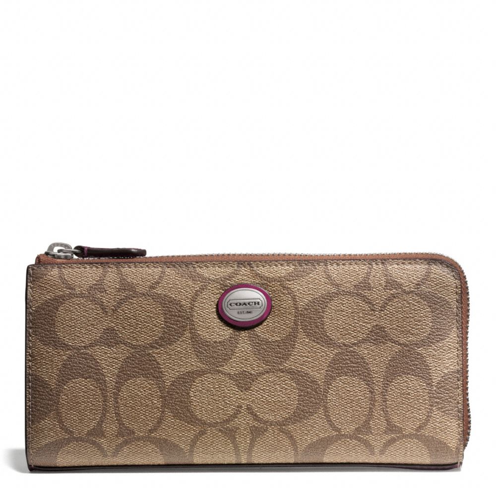 PEYTON SIGNATURE SLIM ZIP WALLET - SILVER/KHAKI/MERLOT - COACH F49964