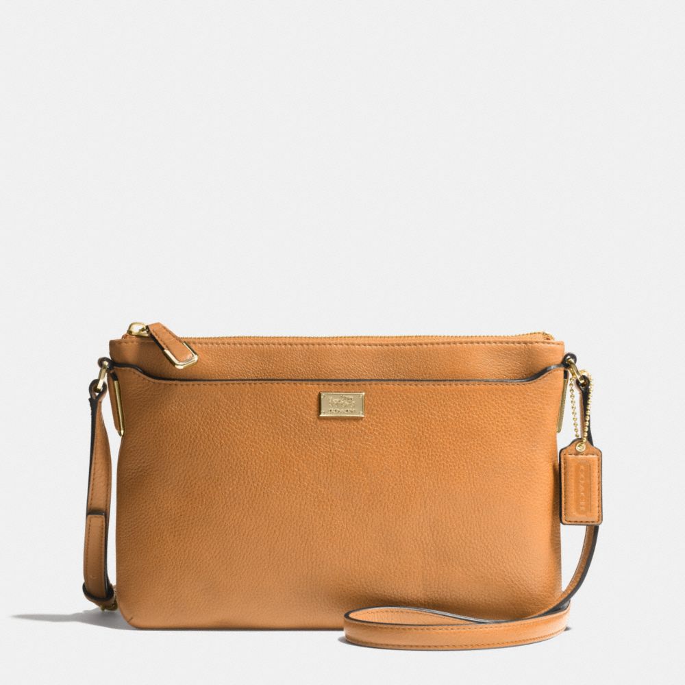MADISON SWINGPACK IN LEATHER - LIGHT GOLD/BURNT CAMEL - COACH F49992