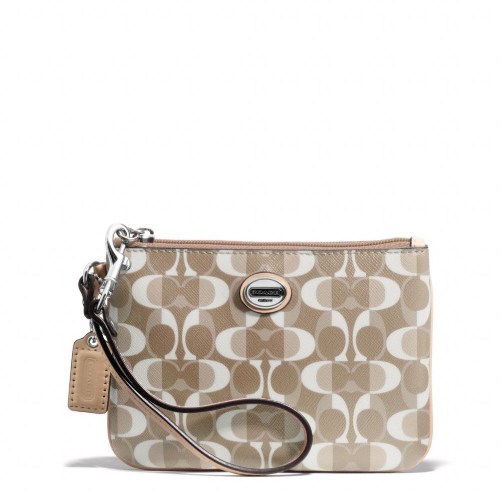 COACH f50108 PEYTON DREAM C SMALL WRISTLET SILVER/LIGHT KHAKI/TAN