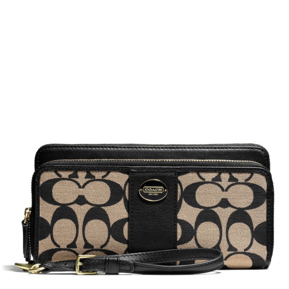 COACH PRINTED SIGNATURE DOUBLE ZIP ACCORDION WALLET -  - f50500