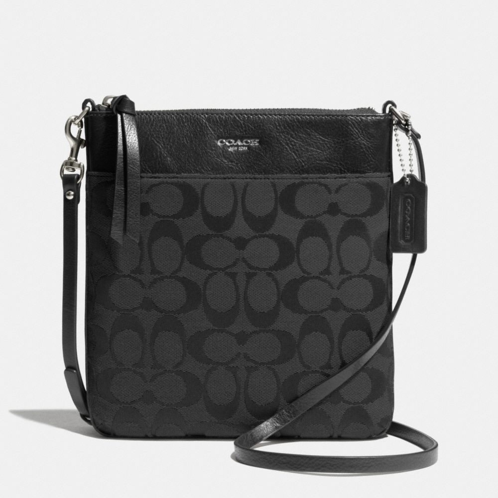 SIGNATURE NORTH/SOUTH SWINGPACK - SILVER/BLACK/BLACK - COACH F50808