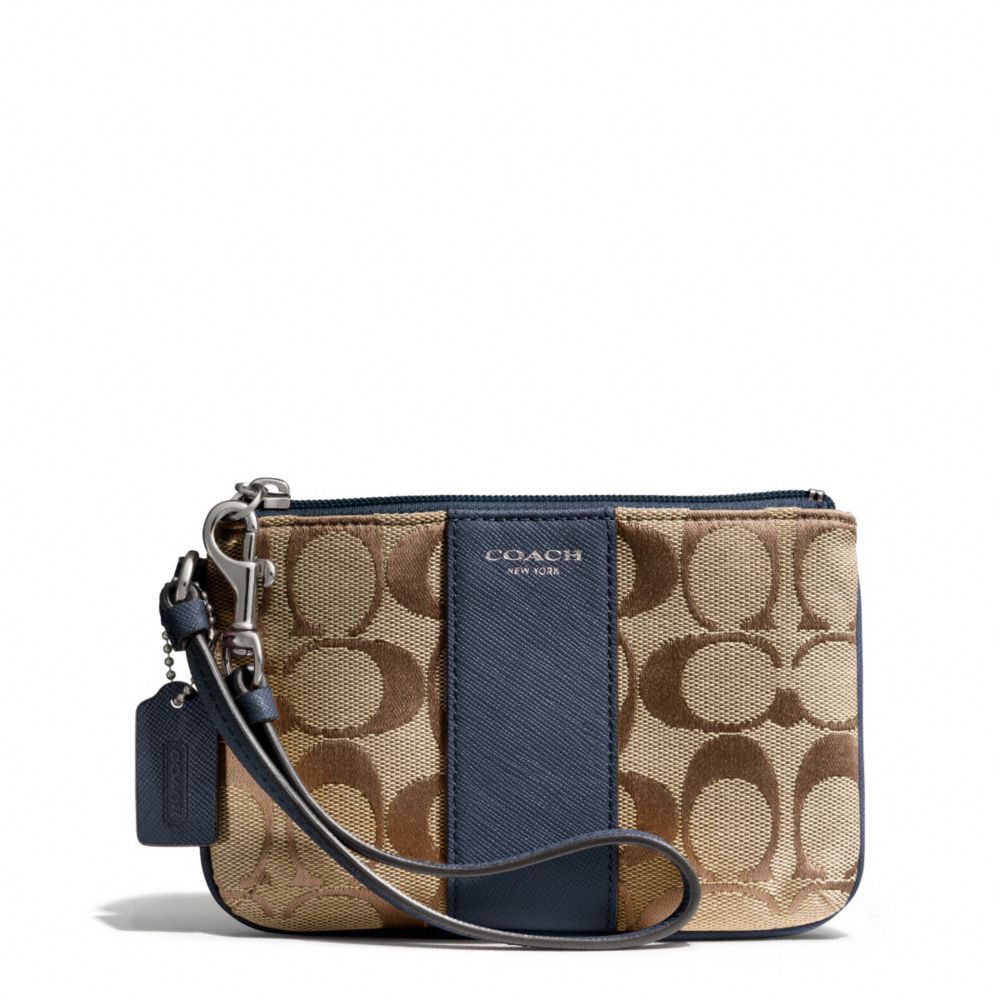 SIGNATURE SMALL WRISTLET - SILVER/KHAKI/NAVY - COACH F50941