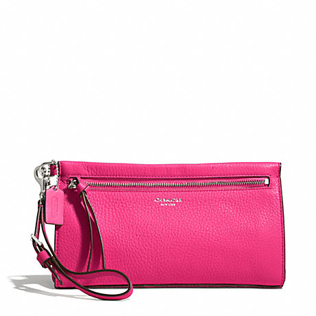 COACH f50959 BLEECKER PEBBLED LEATHER LARGE WRISTLET SILVER/PINK RUBY