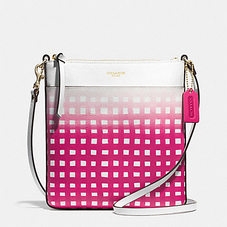 COACH GINGHAM SAFFIANO NORTH/SOUTH SWINGPACK - LIGHT GOLD/WHITE/PINK RUBY - f51632