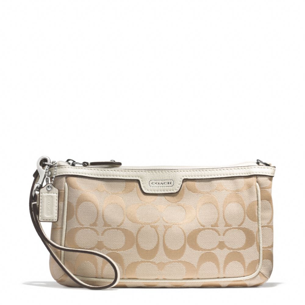 COACH F51661 CAMPBELL SIGNATURE LARGE WRISTLET ONE-COLOR