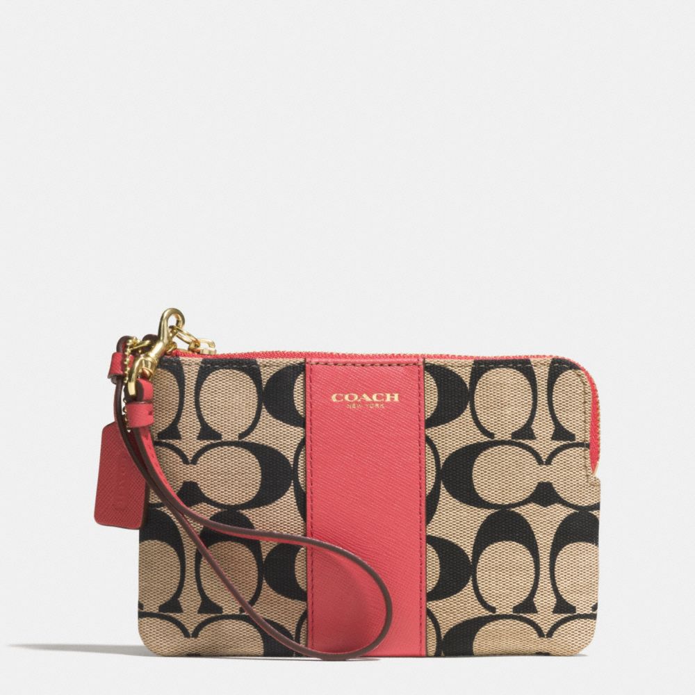 L-ZIP SMALL WRISTLET IN PRINTED SIGNATURE - GD/LT KHA BLK/LOGANBERRY - COACH F51702