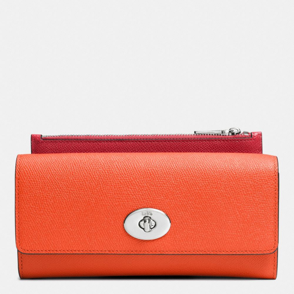 SLIM ENVELOPE WALLET WITH POP-UP POUCH IN EMBOSSED TEXTURED LEATHER - f52345 - SILVER/CORAL