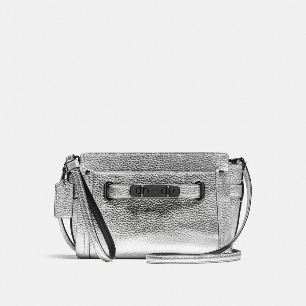 COACH SWAGGER WRISTLET IN PEBBLE LEATHER - DARK GUNMETAL/SILVER - COACH F53032