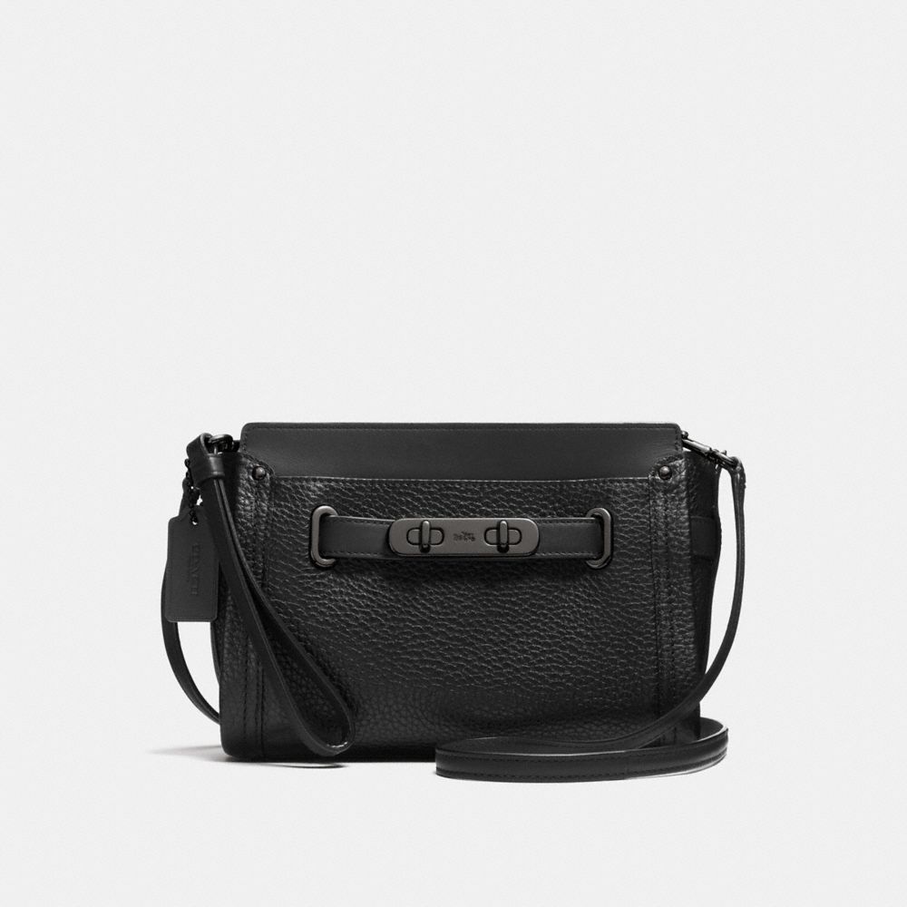 COACH COACH SWAGGER WRISTLET IN PEBBLE LEATHER - MATTE BLACK/BLACK - f53032