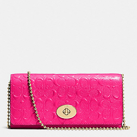 COACH F53125 SLIM CHAIN ENVELOPE IN SIGNATURE DEBOSSED PATENT LEATHER -LIGHT-GOLD/PINK-RUBY