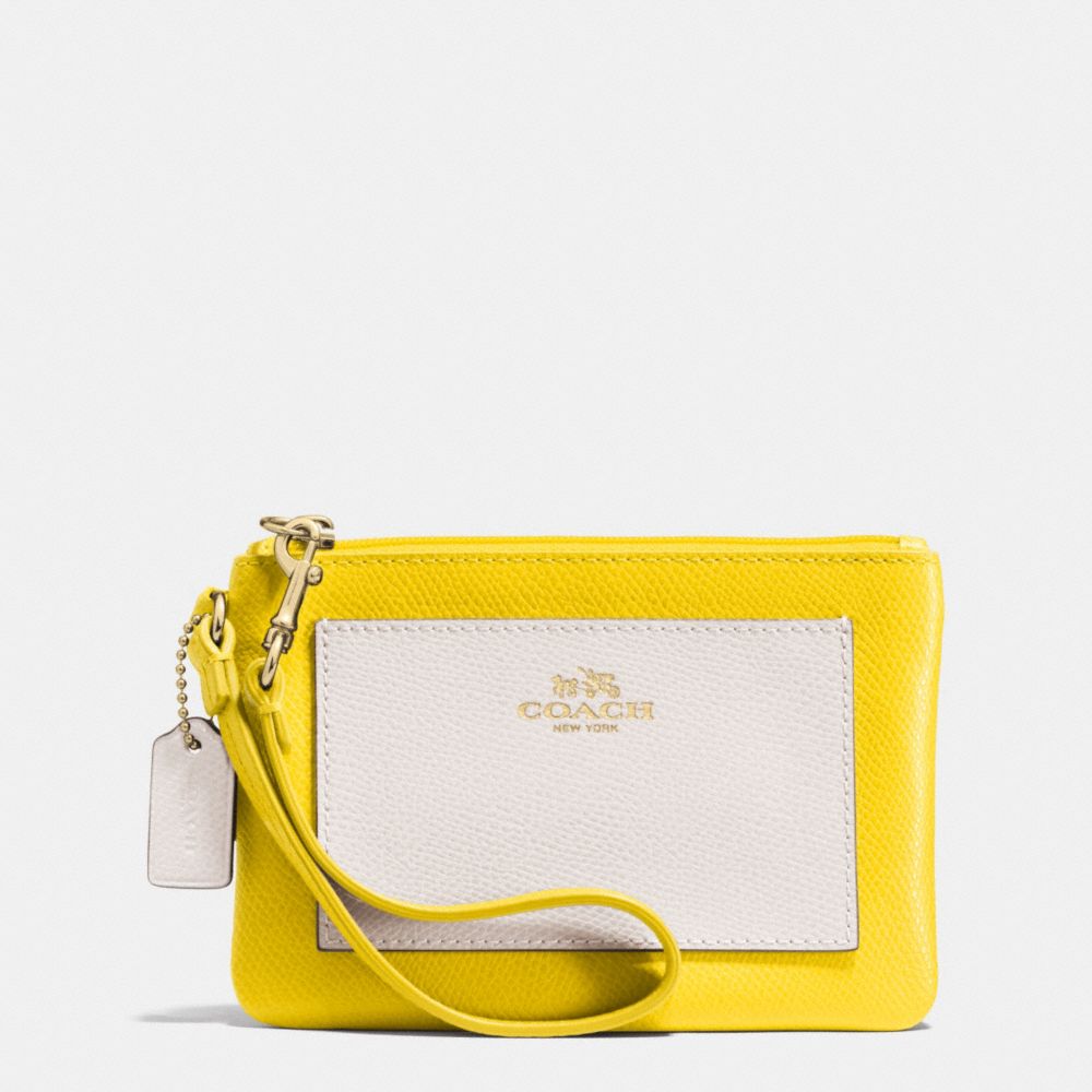 COACH SMALL WRISTLET IN BICOLOR CROSSGRAIN LEATHER - LIGHT GOLD/YELLOW/CHALK - F53142