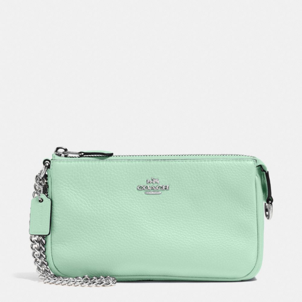 COACH LARGE WRISTLET 19 IN PEBBLE LEATHER - SILVER/SEAGLASS - f53340