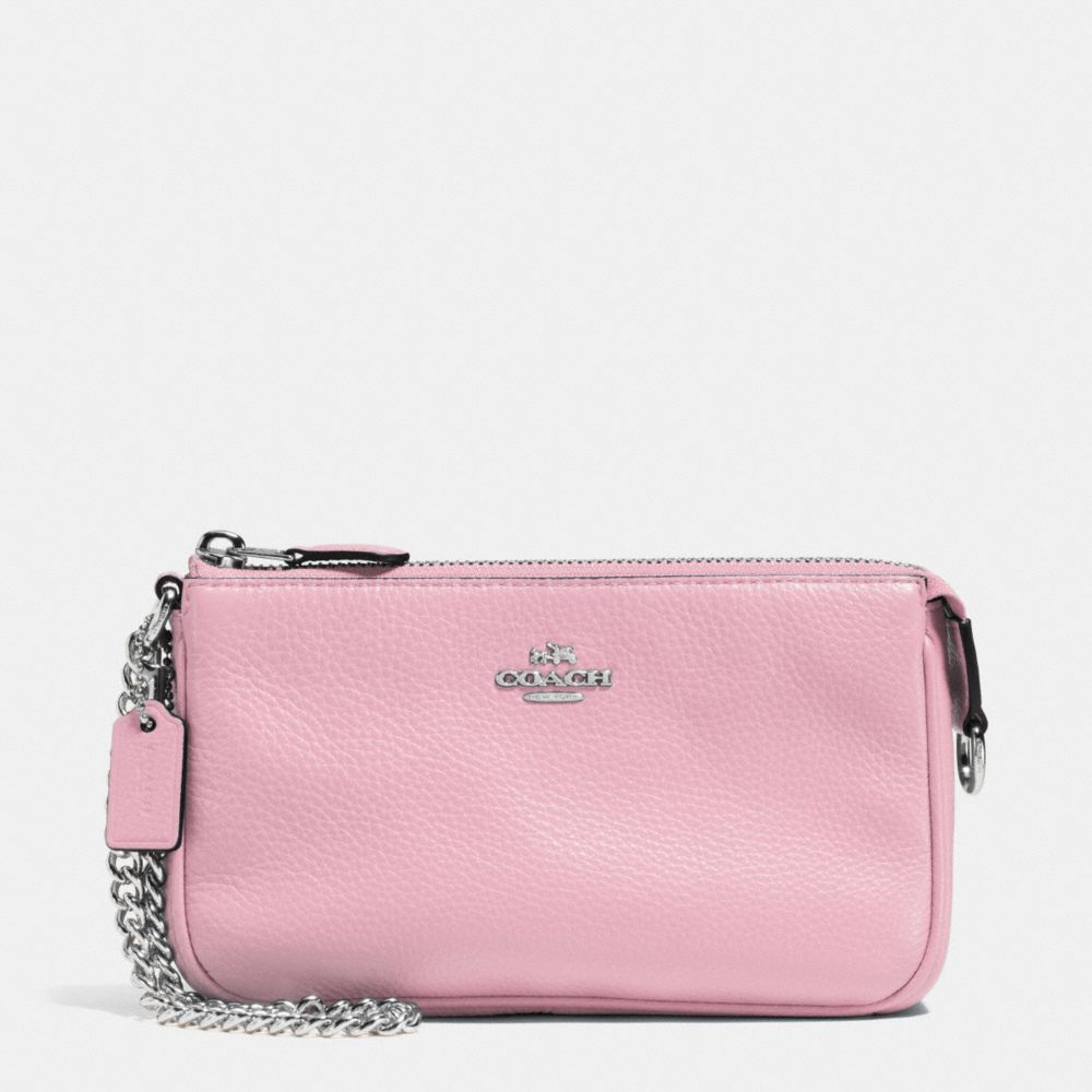 COACH LARGE WRISTLET 19 IN PEBBLE LEATHER - SILVER/PETAL - F53340