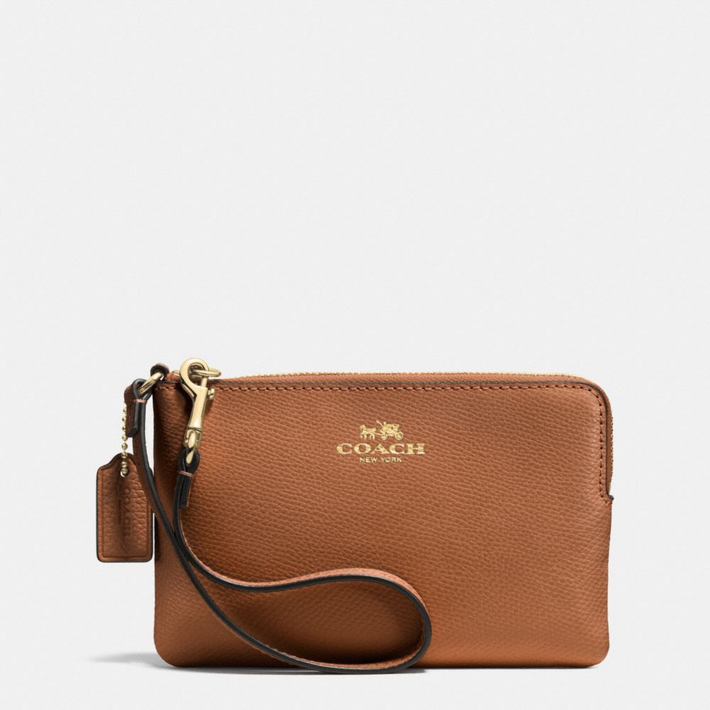 COACH CORNER ZIP WRISTLET IN CROSSGRAIN LEATHER - LIGHT GOLD/SADDLE - f53429