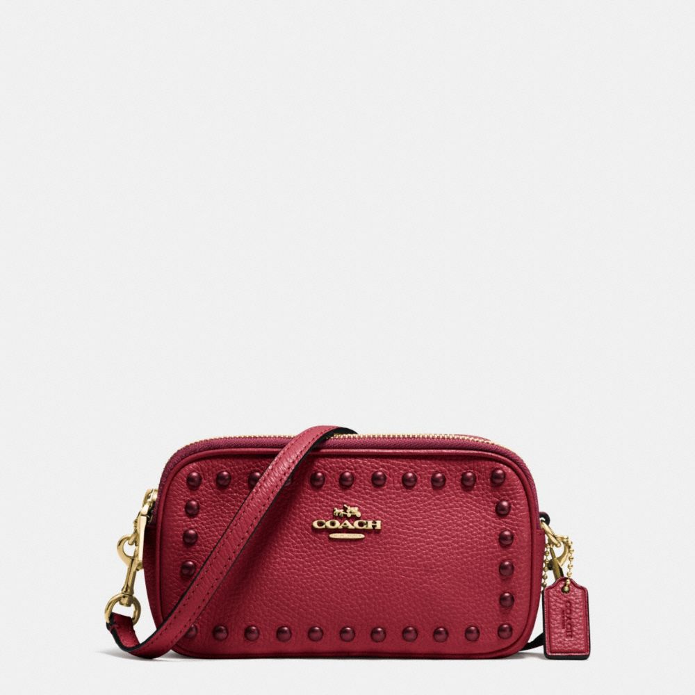 COACH F53450 - CROSSBODY POUCH IN LACQUER RIVETS PEBBLE LEATHER LIGHT GOLD/BLACK CHERRY