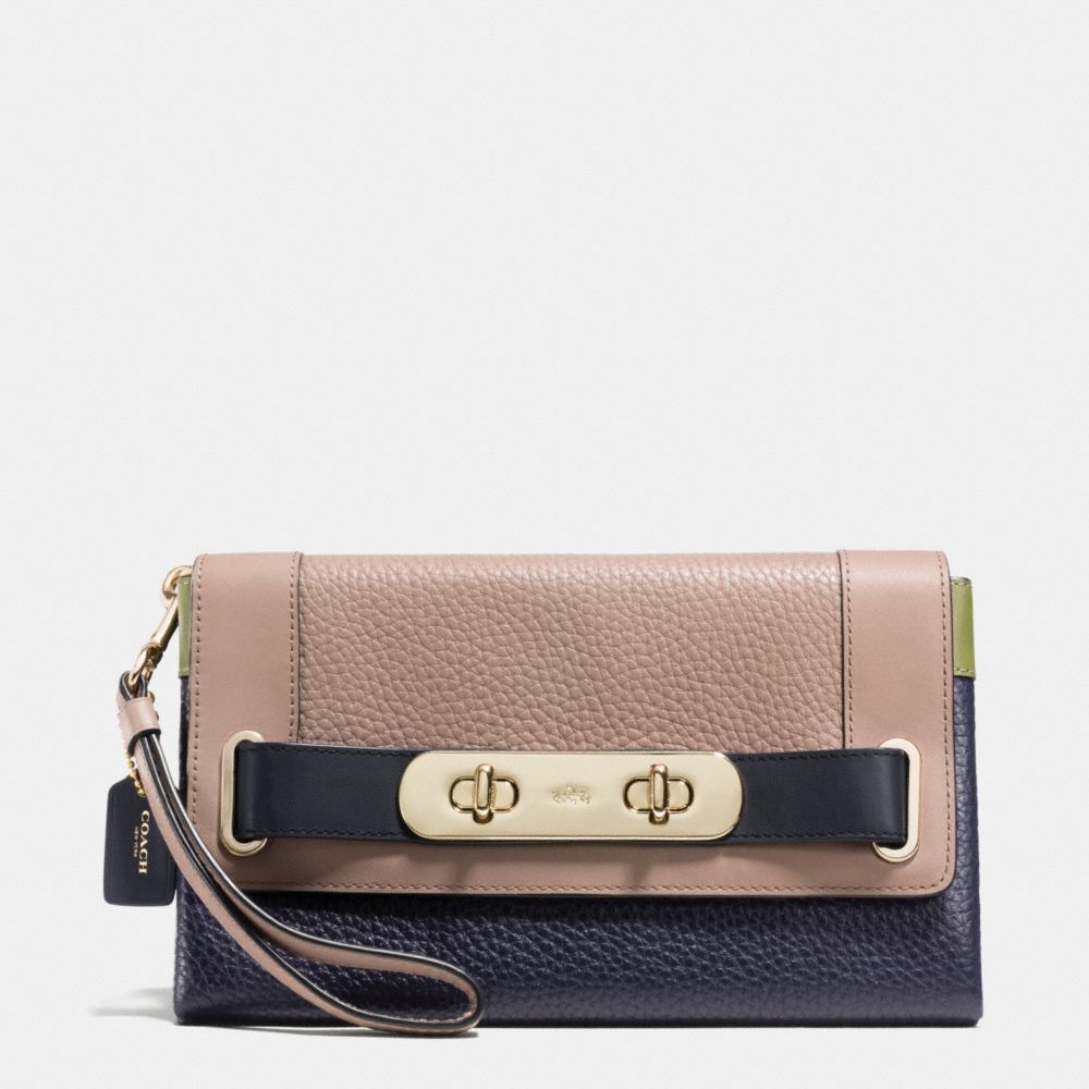 COACH F53462 Coach Swagger Clutch In Colorblock Pebble Leather LIGHT GOLD/STONE