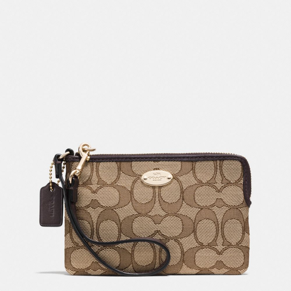 CORNER ZIP WRISTLET IN SIGNATURE - f53536 - LIGHT GOLD/KHAKI/BROWN