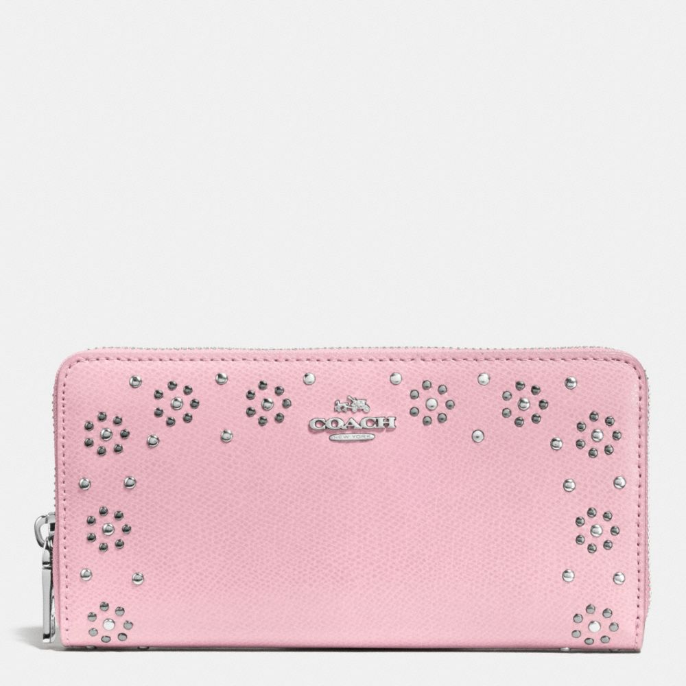 BORDER STUD ACCORDION ZIP WALLET IN LEATHER - SILVER/PETAL - COACH F53636