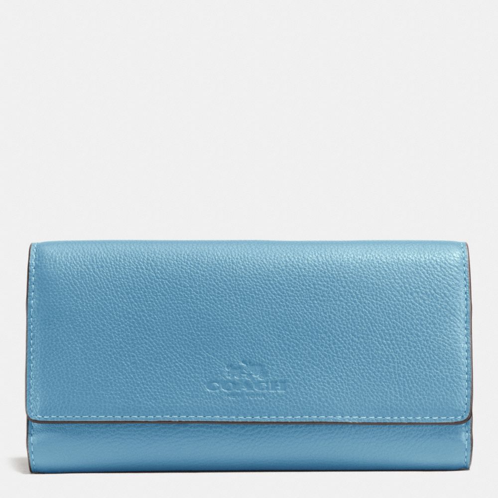 COACH F53708 Trifold Wallet In Pebble Leather IMITATION GOLD/BLUEJAY