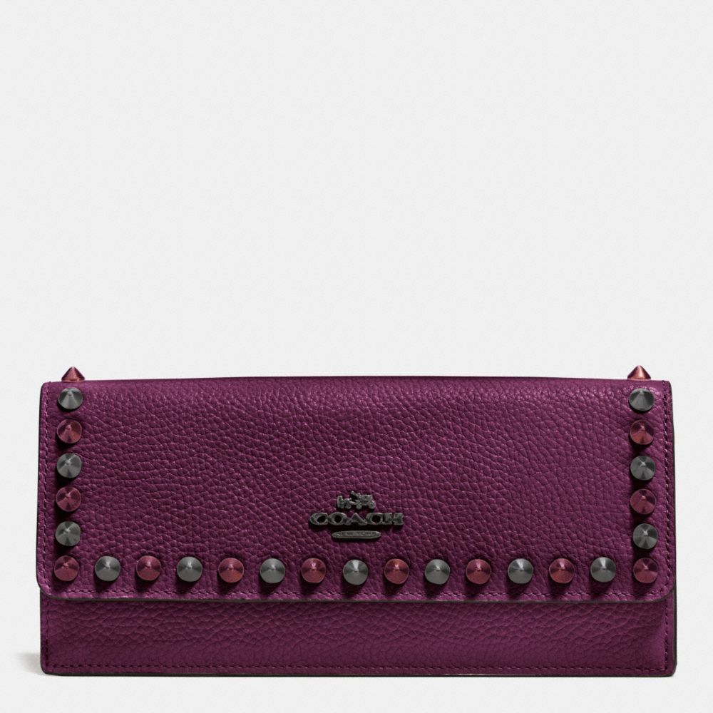 COACH F53761 Outline Studs Soft Wallet In Pebble Leather BLACK ANTIQUE NICKEL/PLUM