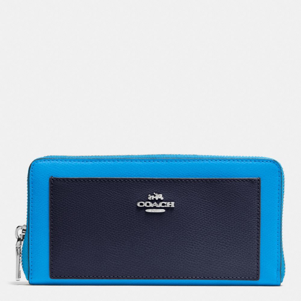 COACH ACCORDION ZIP WALLET IN COLORBLOCK CROSSGRAIN LEATHER - SILVER/AZURE MULTI - f53838