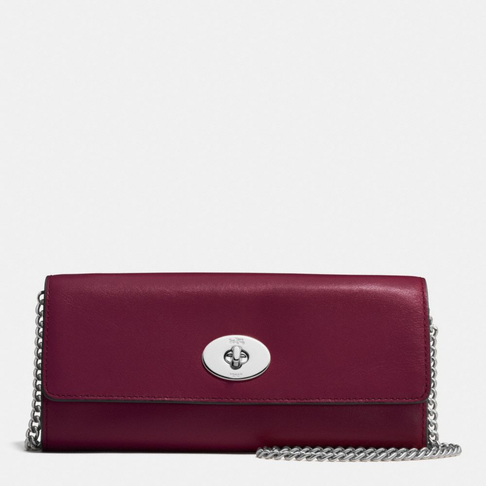 TURNLOCK SLIM ENVELOPE WALLET WITH CHAIN IN SMOOTH LEATHER - SILVER/BURGUNDY - COACH F53890