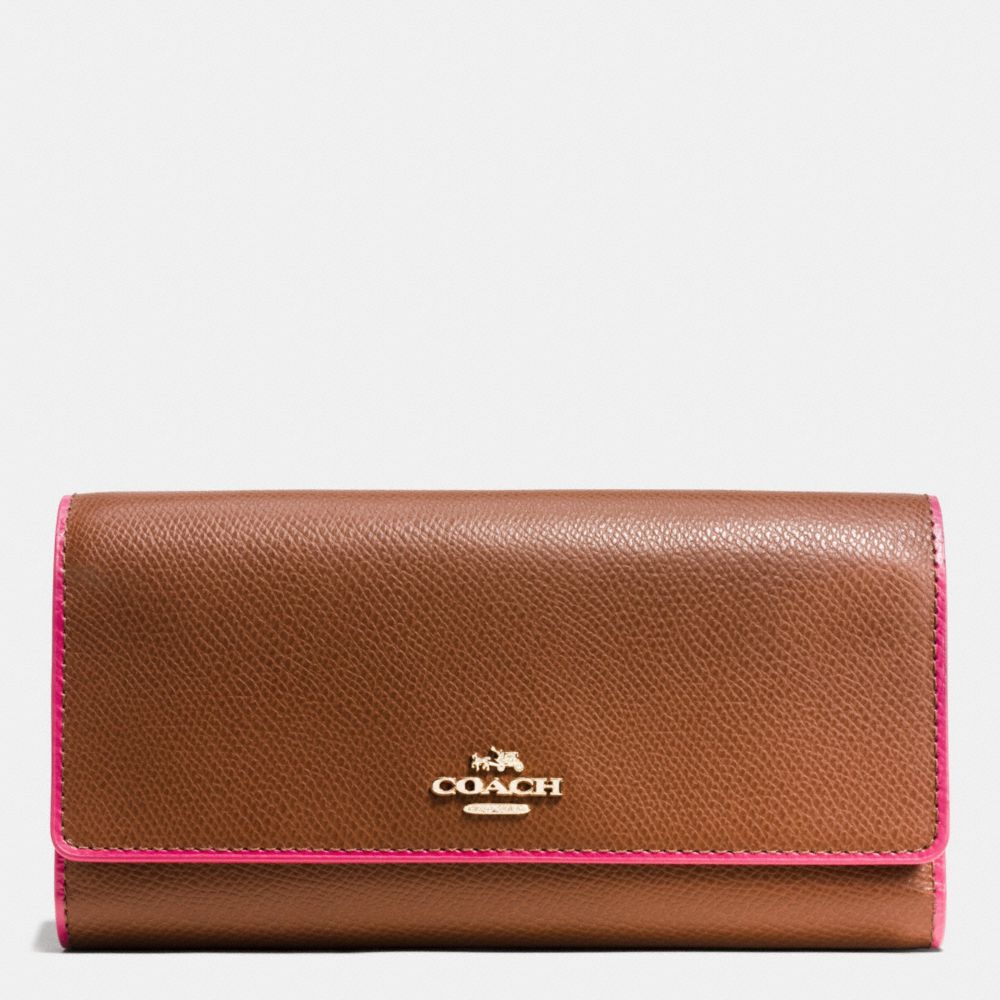 TRIFOLD WALLET IN EDGEPAINT CROSSGRAIN LEATHER - IMITATION GOLD/SADDLE/DAHLIA - COACH F53935