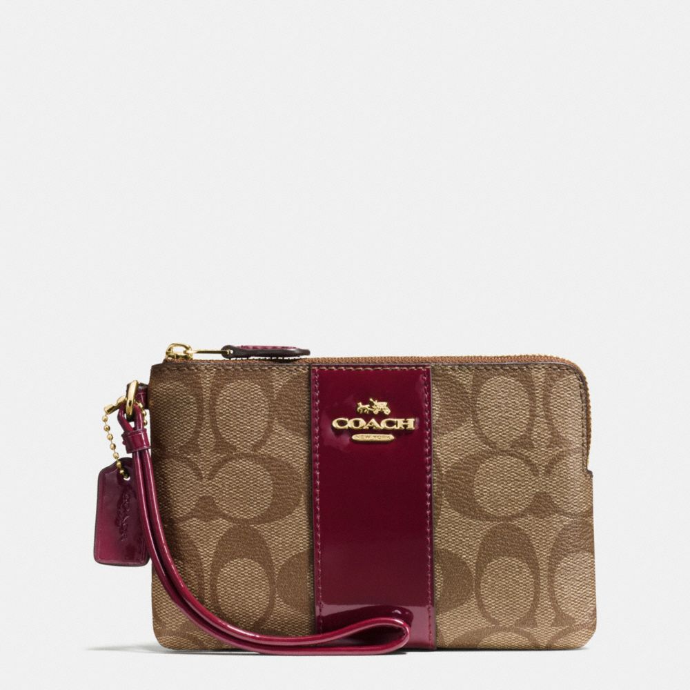 COACH BOXED CORNER ZIP WRISTLET IN SIGNATURE - IMITATION GOLD/KHAKI BURGUNDY - f54460