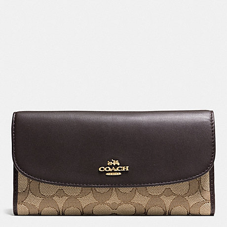 COACH f55202 CHECKBOOK WALLET IN OUTLINE SIGNATURE IMITATION GOLD/KHAKI/BROWN