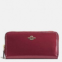 COACH F55734 Boxed Accordion Zip Wallet In Smooth Patent Leather IMITATION GOLD/BURGUNDY