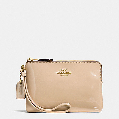 COACH f55739 BOXED CORNER ZIP WRISTLET IN SMOOTH PATENT LEATHER IMITATION GOLD/PLATINUM