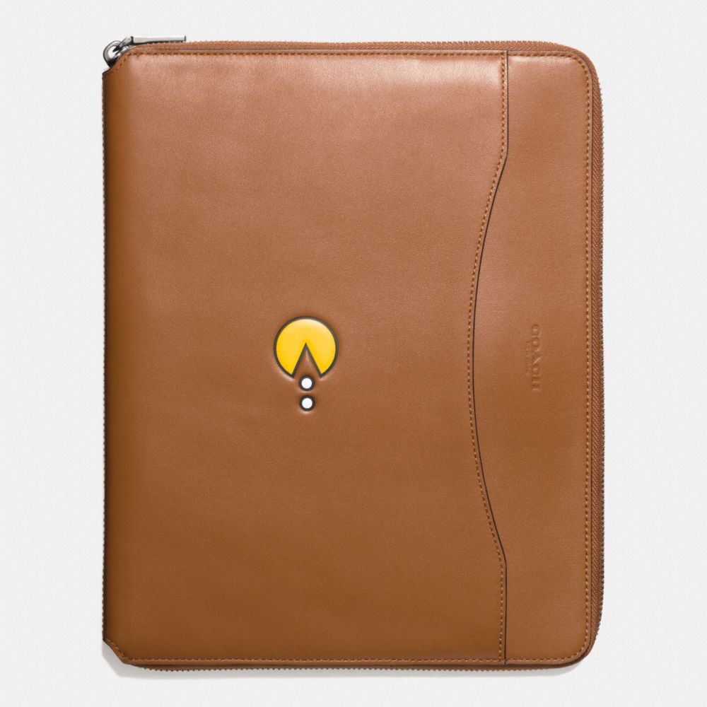 PAC MAN TECH CASE IN LEATHER - SADDLE - COACH F56058