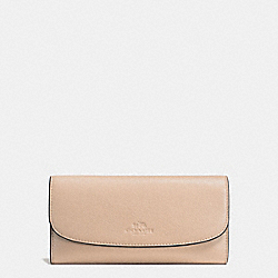 COACH F56488 Checkbook Wallet In Pebble Leather IMITATION GOLD/BEECHWOOD