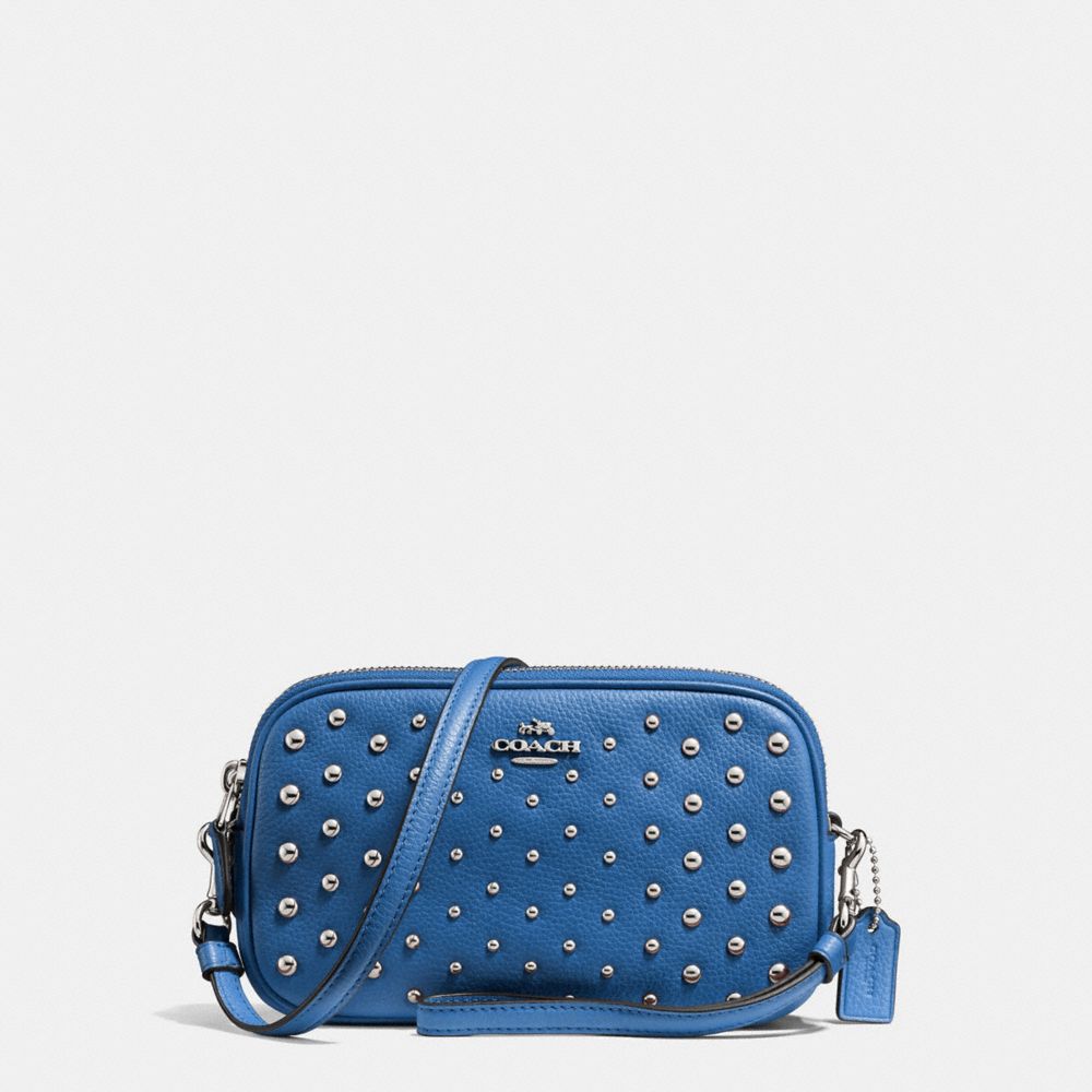 CROSSBODY CLUTCH IN POLISHED PEBBLE LEATHER WITH OMBRE RIVETS - f56533 - SILVER/LAPIS