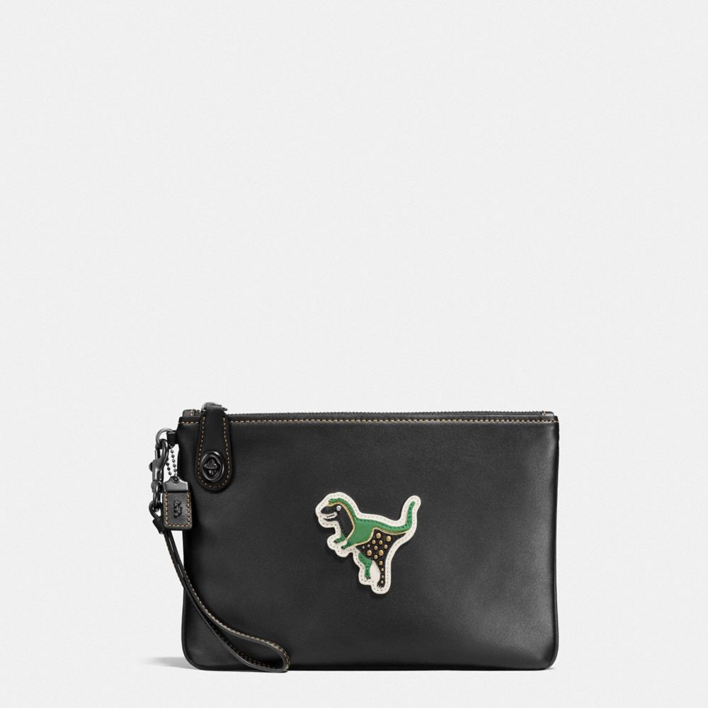 TURNLOCK WRISTLET 26 WITH VARSITY PATCHES - BP/BLACK - COACH F57182